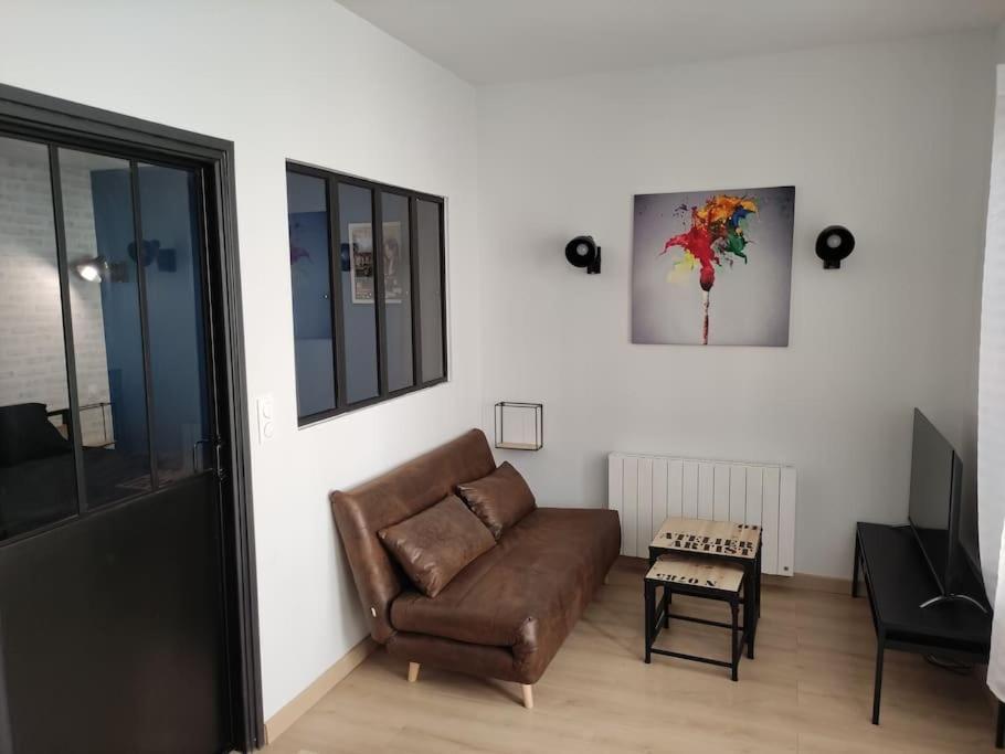 L'Atelier De L'Artiste - Moulins Coeur De Ville Eksteriør billede